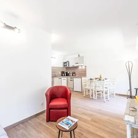 Caesar Domus-3 By Interhome