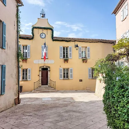 Caesar Domus-3 By Interhome